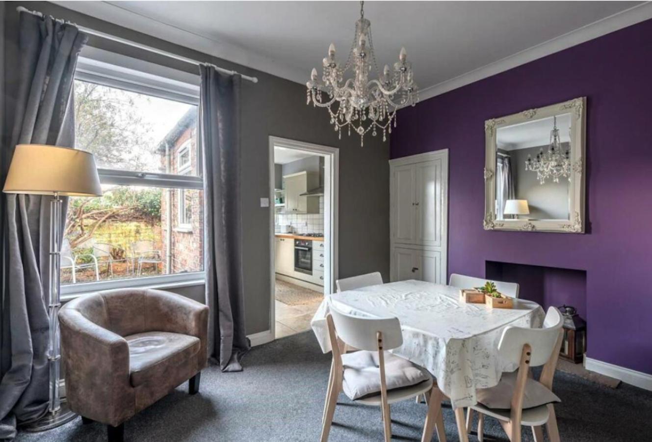 Entire 2-Bedroom House With Garden York Luaran gambar